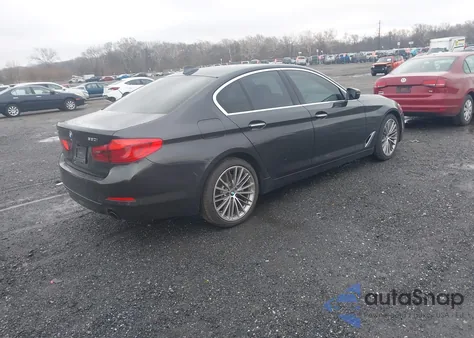 2017 BMW 530I xDrive z USA, uszkodzony, nr VIN WBAJA7C31HWA69949